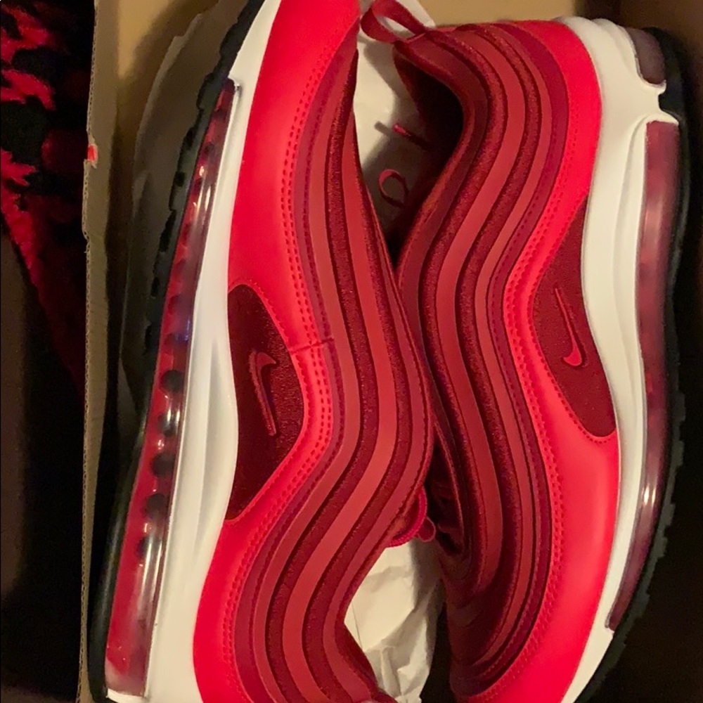 Wmns Air Max 97 Ultra Gym Red